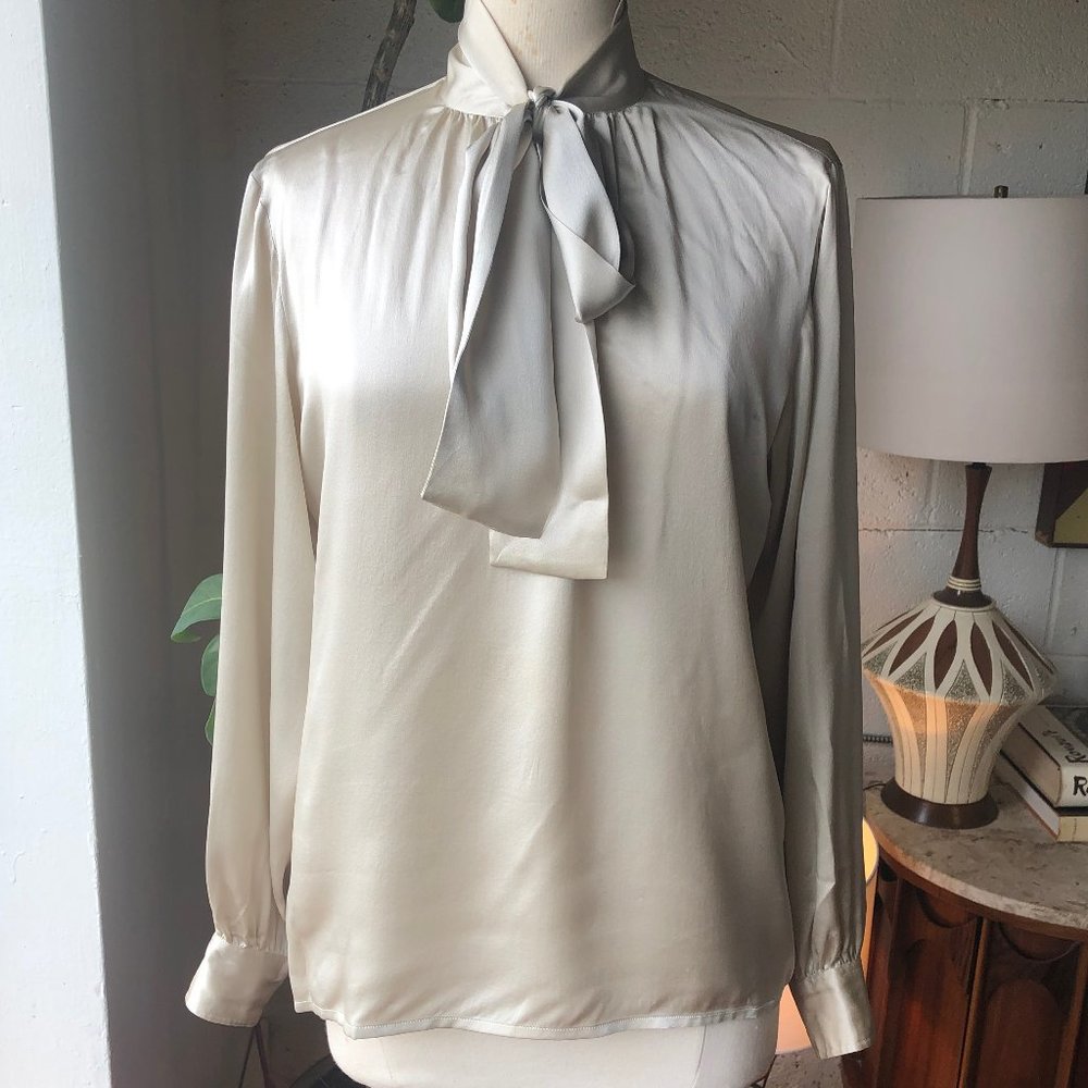 Vntg. Saint Laurent rive gauche Ivory Blouse sz.40